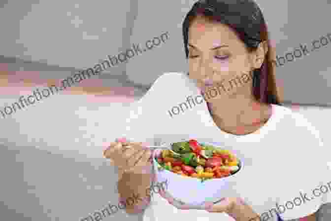 Image Of A Person Practicing Mindful Eating Intuitive Eating: To Make Yourself The Expert Of Your Body And Its Hunger Signals